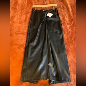 Zara Elegant Black Maxi Skirt